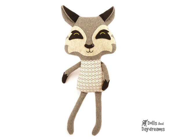 Wolf Sewing Pattern - Dolls And Daydreams - 1