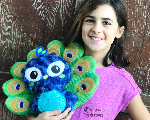 Machine Embroidery Peacock Pattern