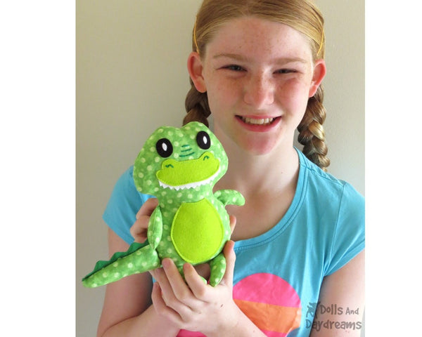 Baby Croc Sewing Pattern - Dolls And Daydreams - 4