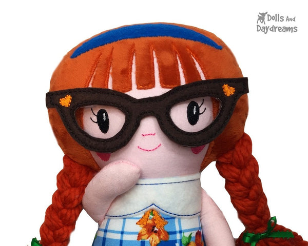 ITH Schoolgirl Doll Pattern - Dolls And Daydreams - 6