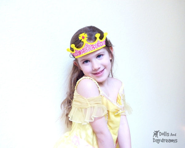 Easy Felt Princess Crown Tiara Pattern by Dolls And Daydreams 